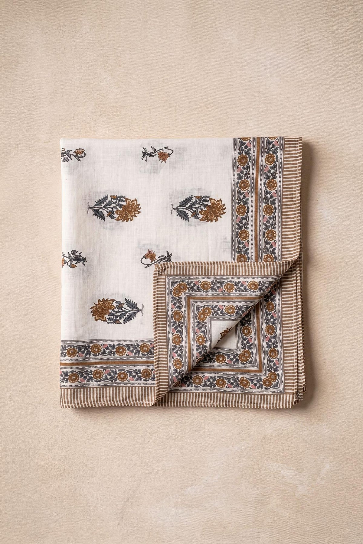 JASY ECRU SCARF