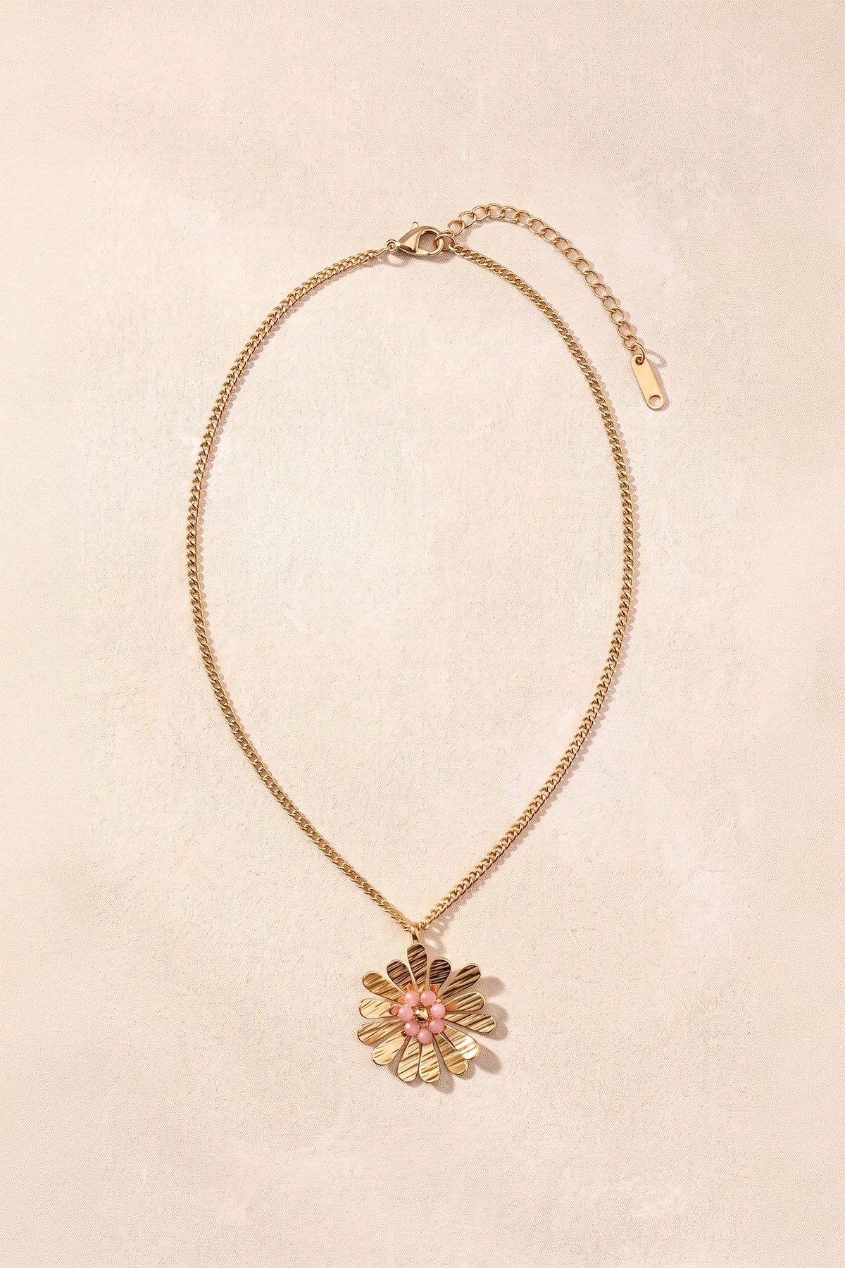 Sammy Flower Pendant
