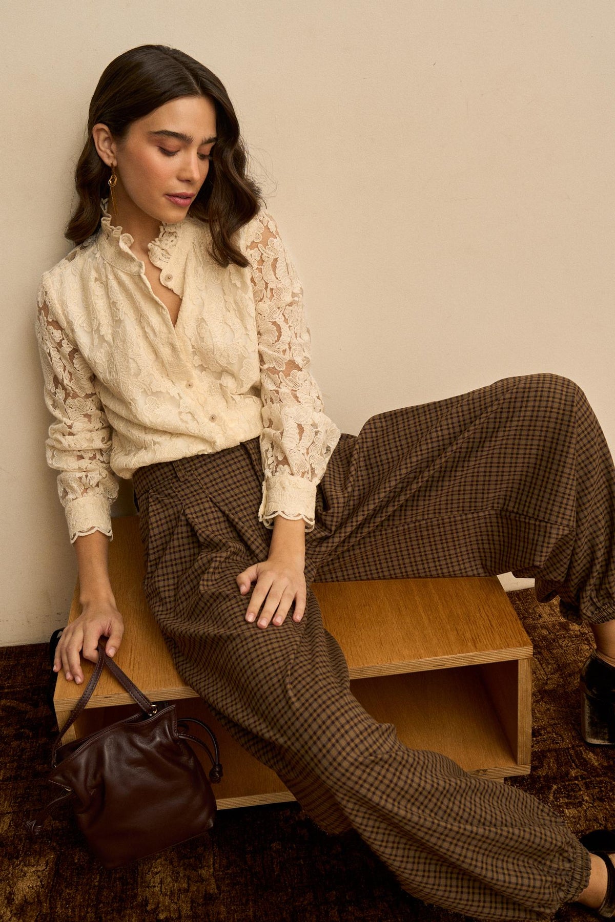 Ismée Floral Lace Blouse