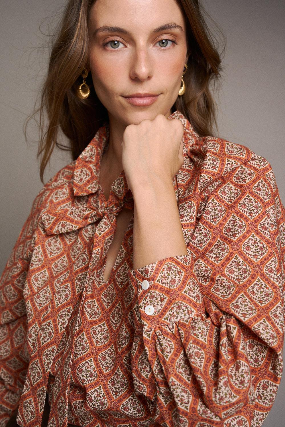 Floral Print Knot Blouse