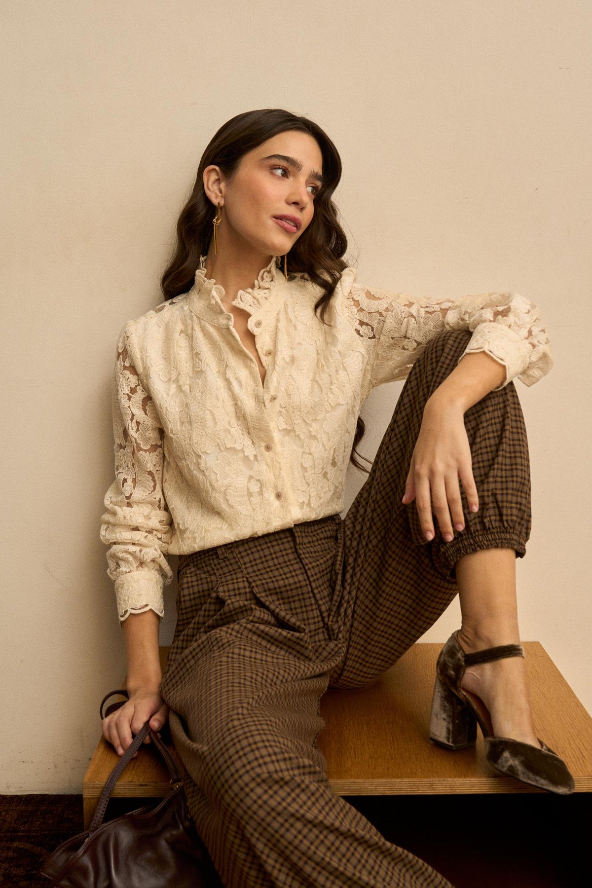 Ismée Floral Lace Blouse