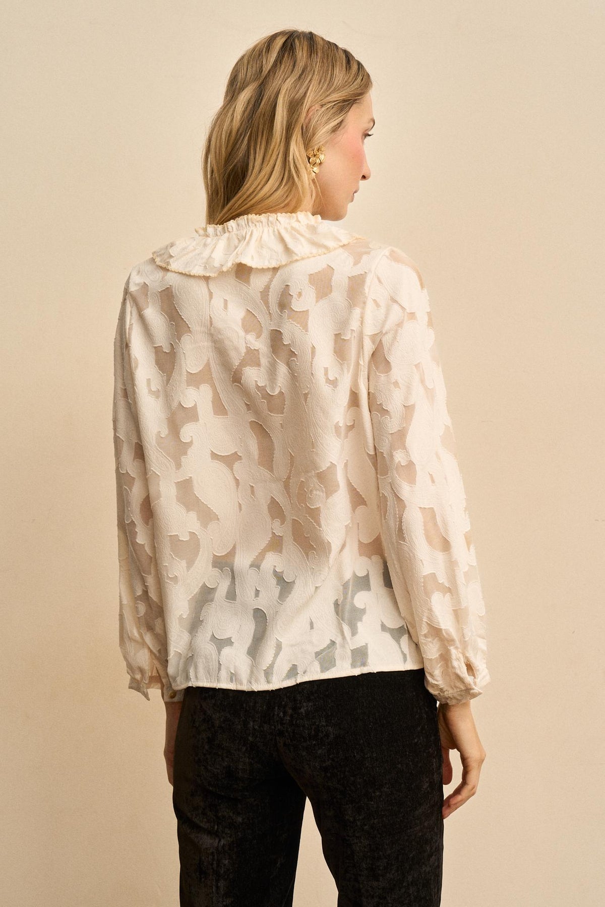 Émiliane Lace Ruffle Blouse