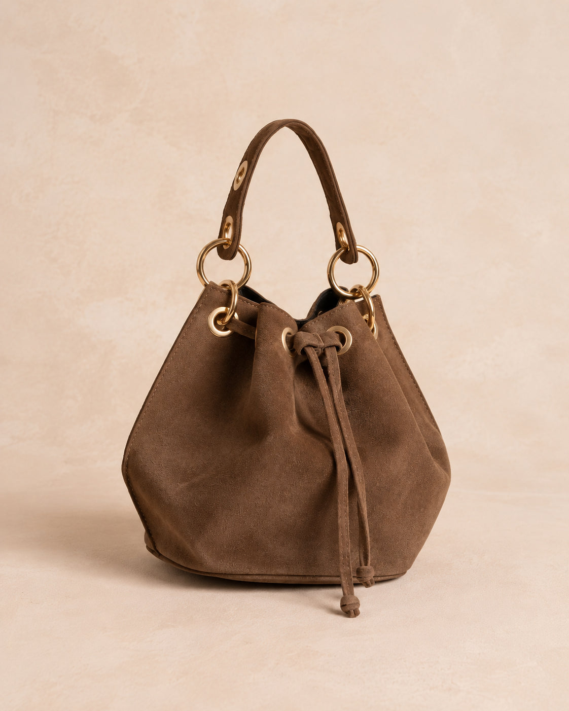 Mirian Bucket Bag