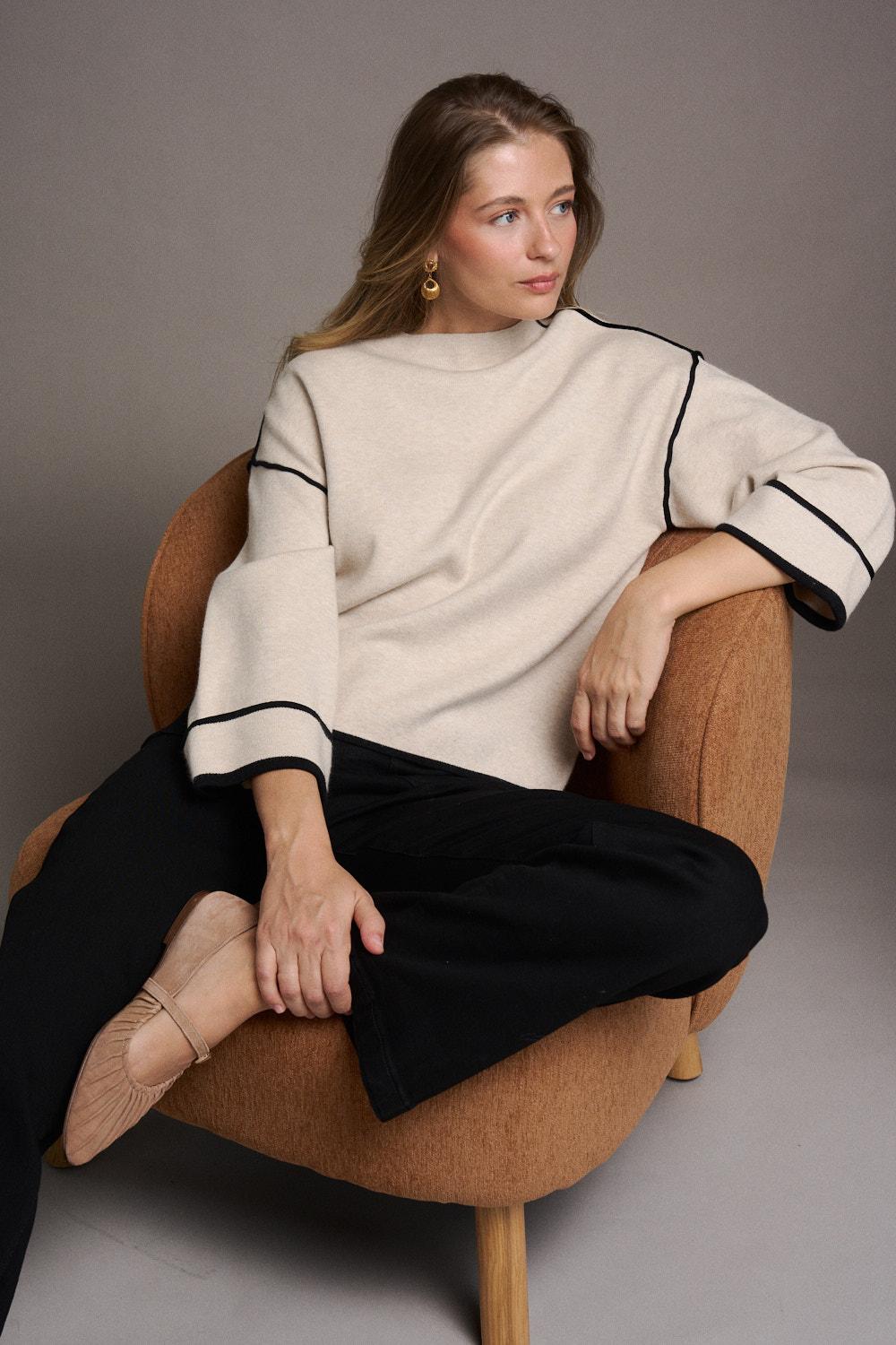 Arenis Manga Sweater