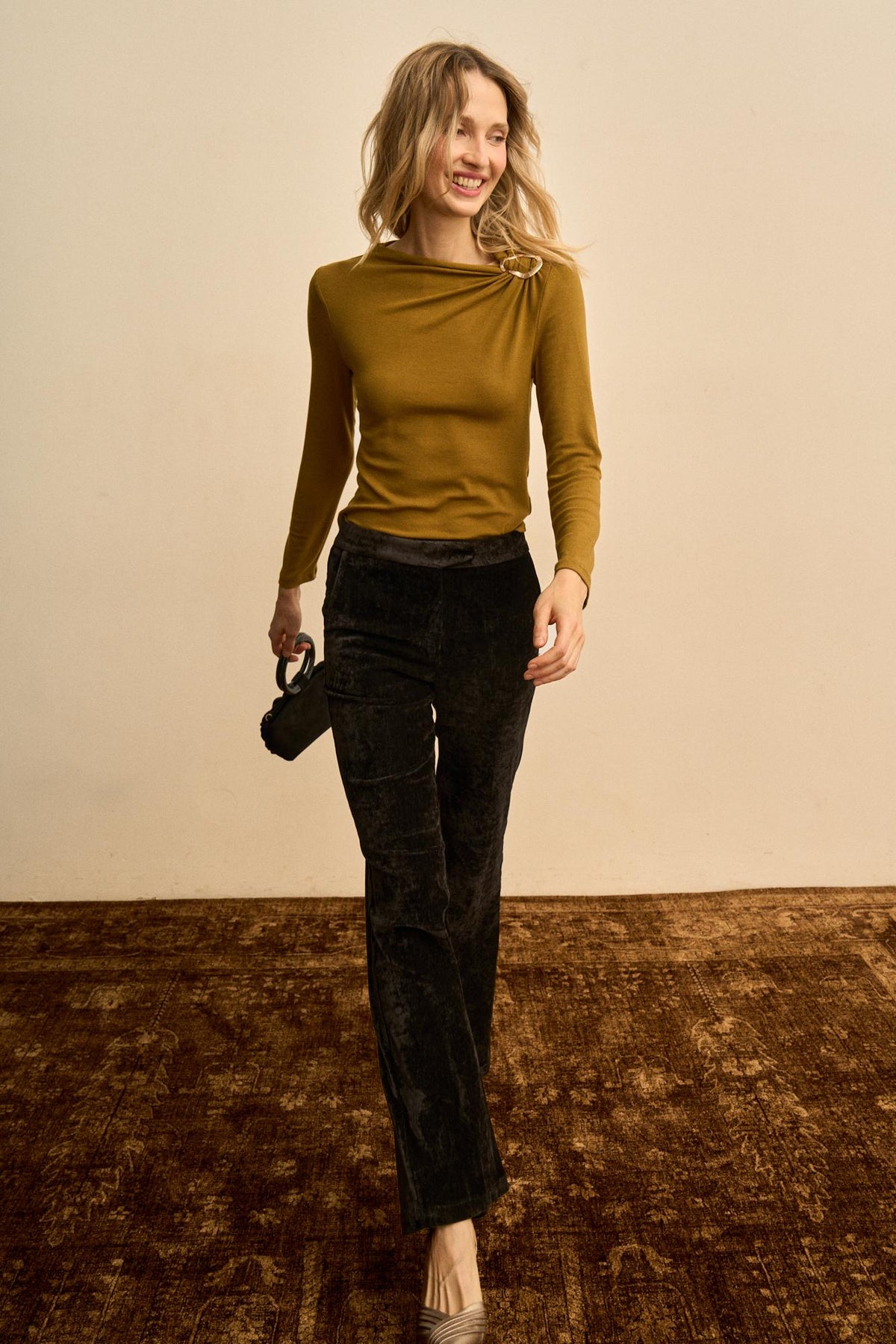 Ysée Draped Top with Brooch