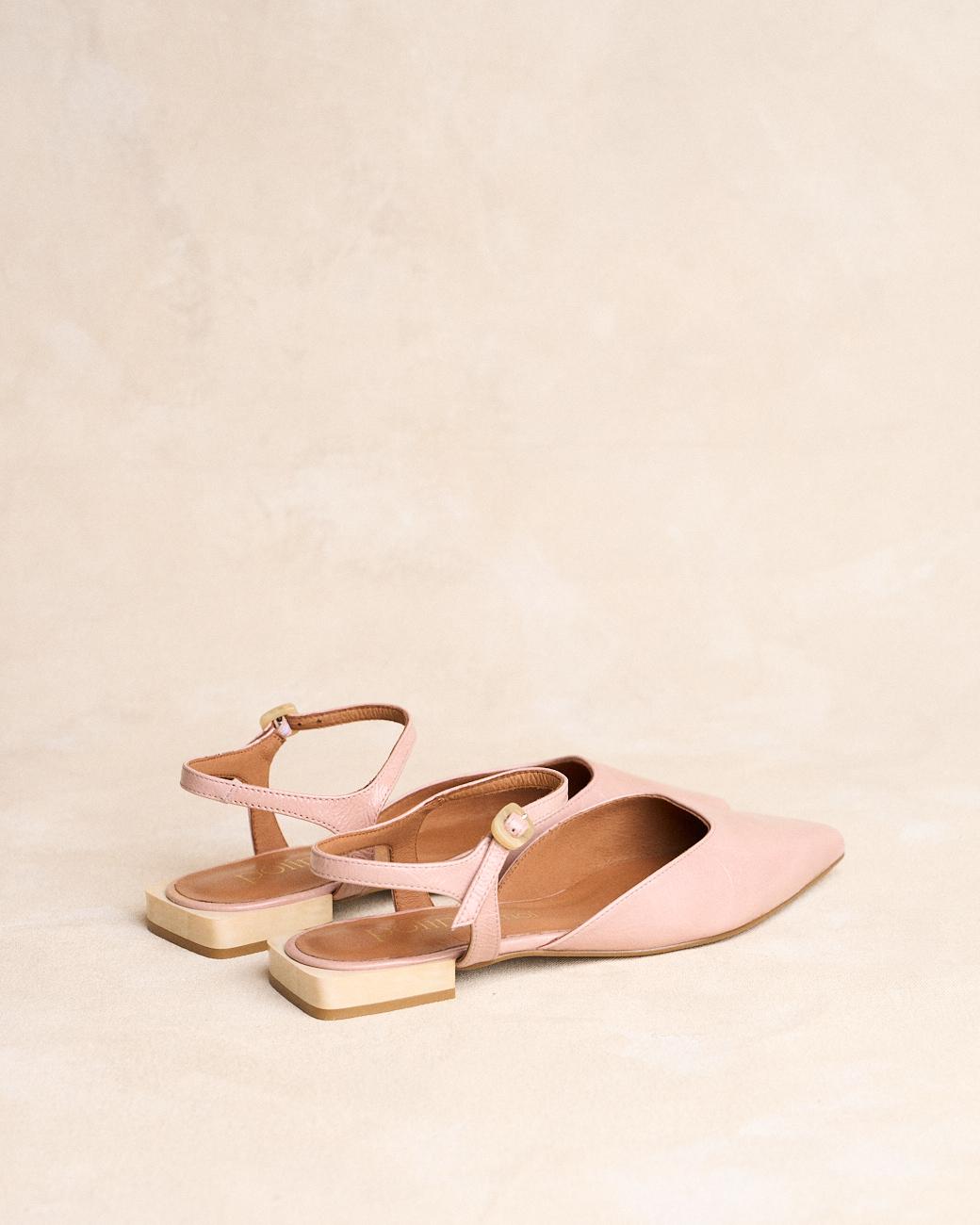 Makeup Shoe Ada