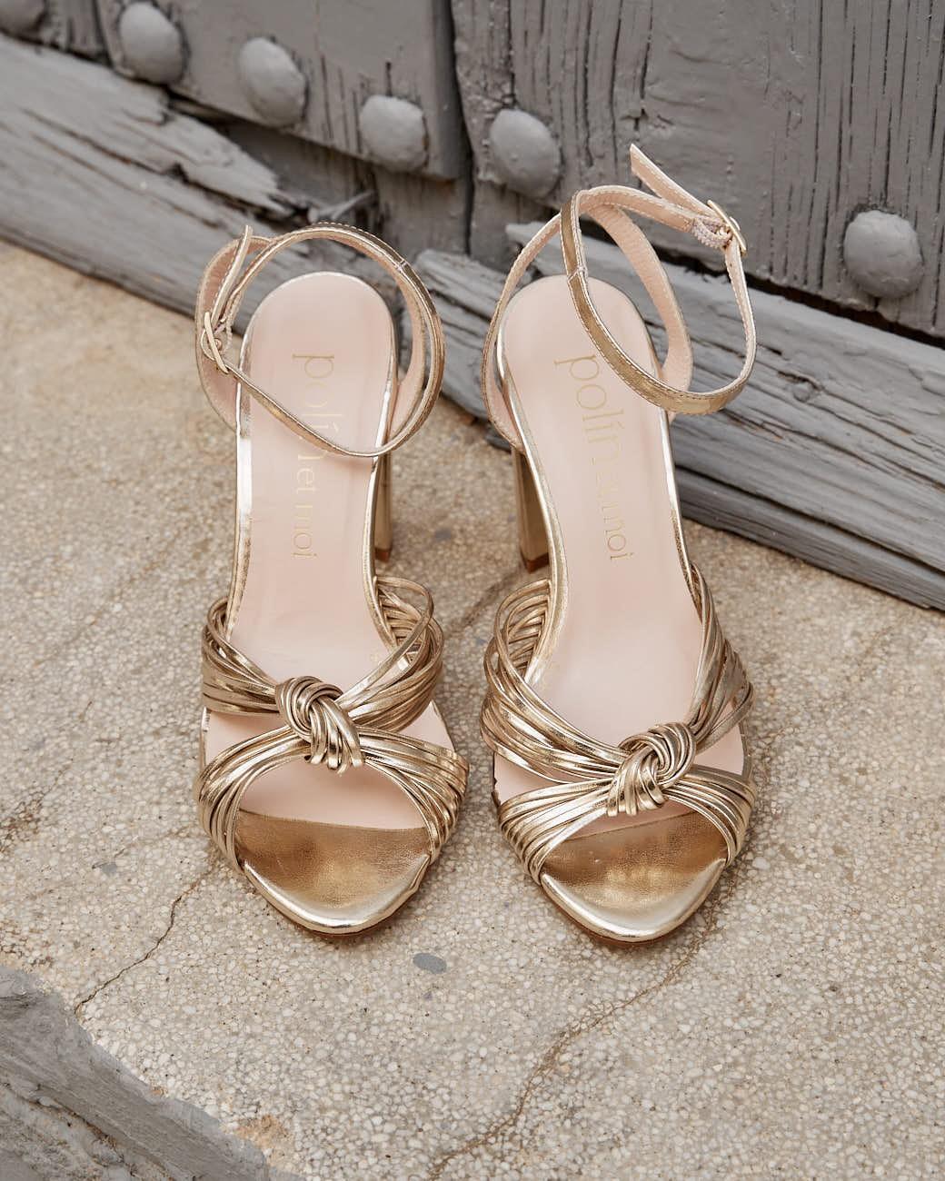 Clotis Knot Sandal