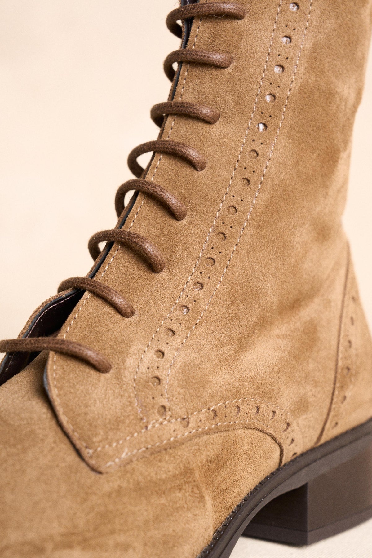 Lace-up Ankle Boot Andina