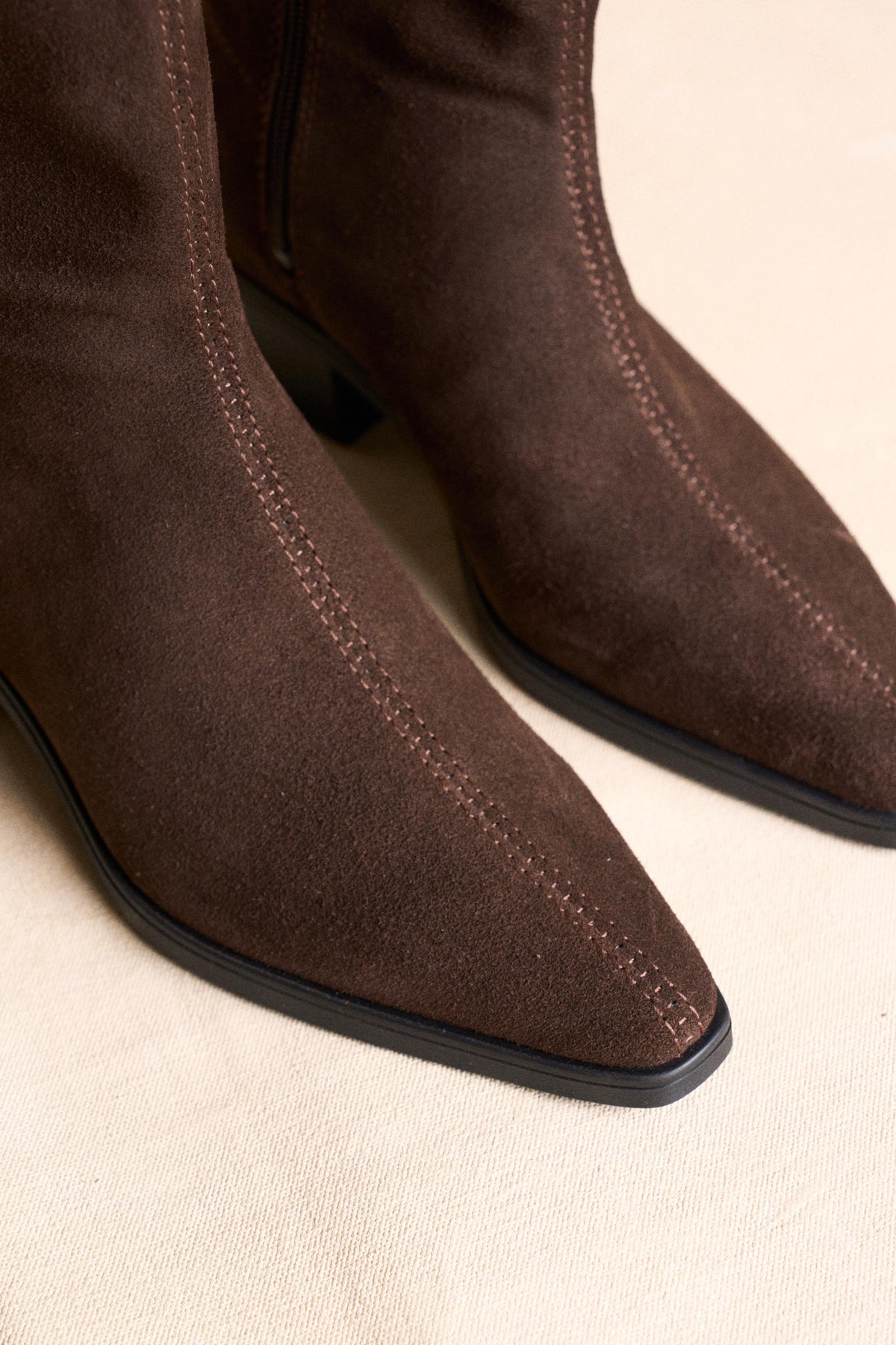 Greta leather boot