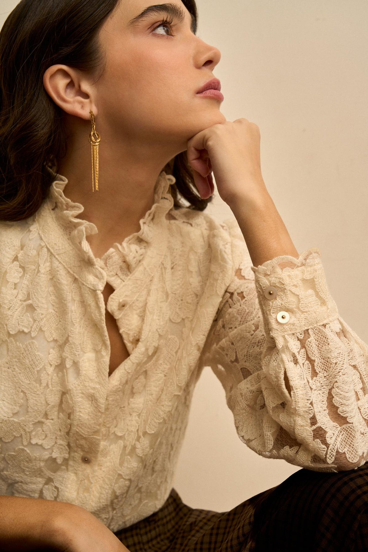 Ismée Floral Lace Blouse