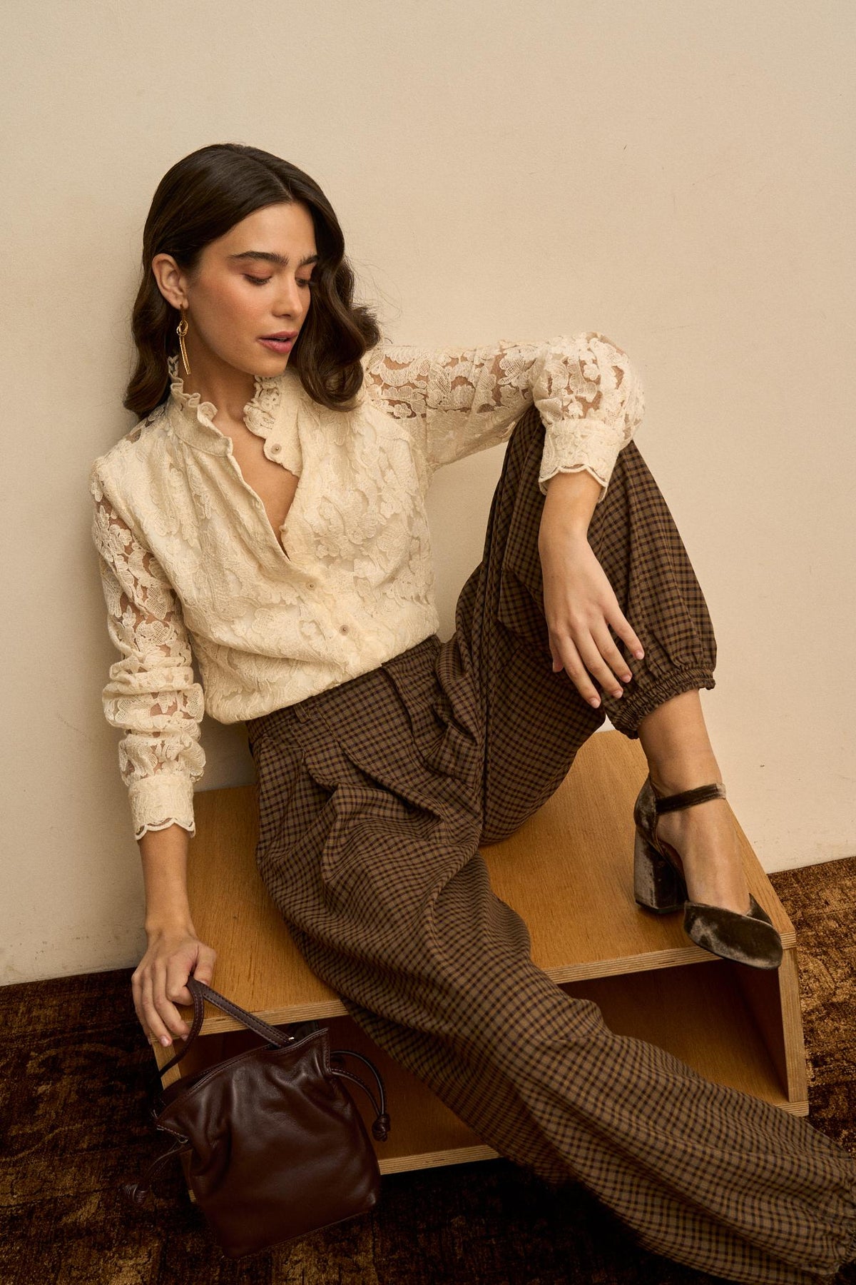 Ismée Floral Lace Blouse