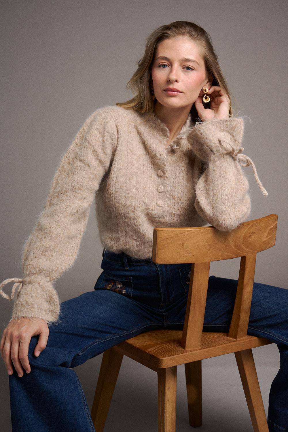 Laura Knot cardigan