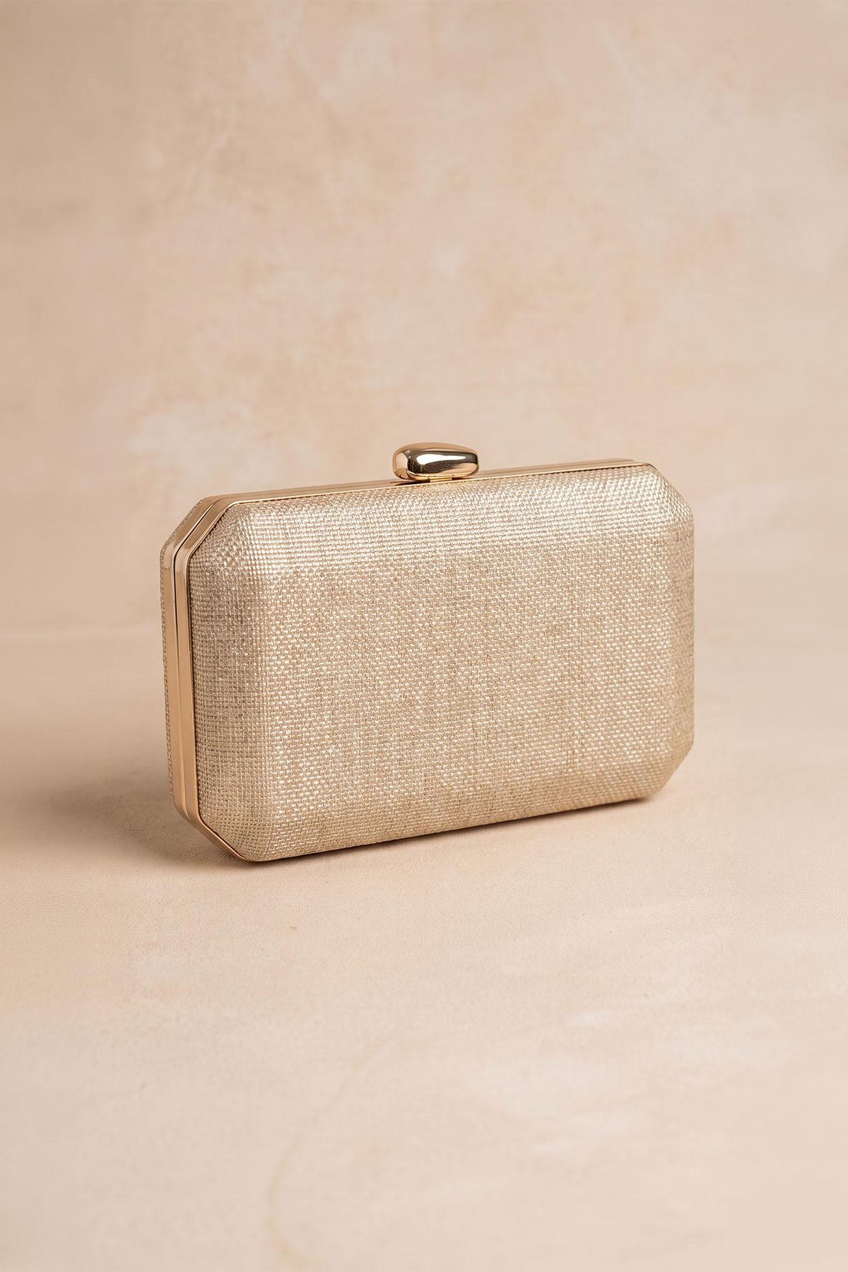 Auri Clutch Bag