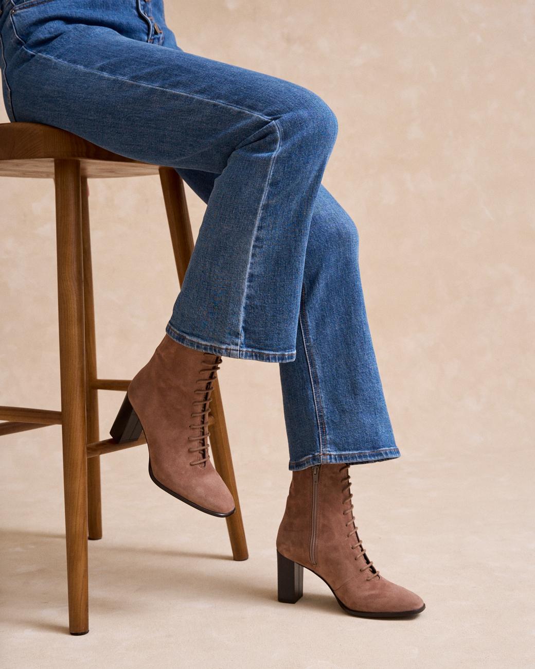 Laced Ankle boots Lutina
