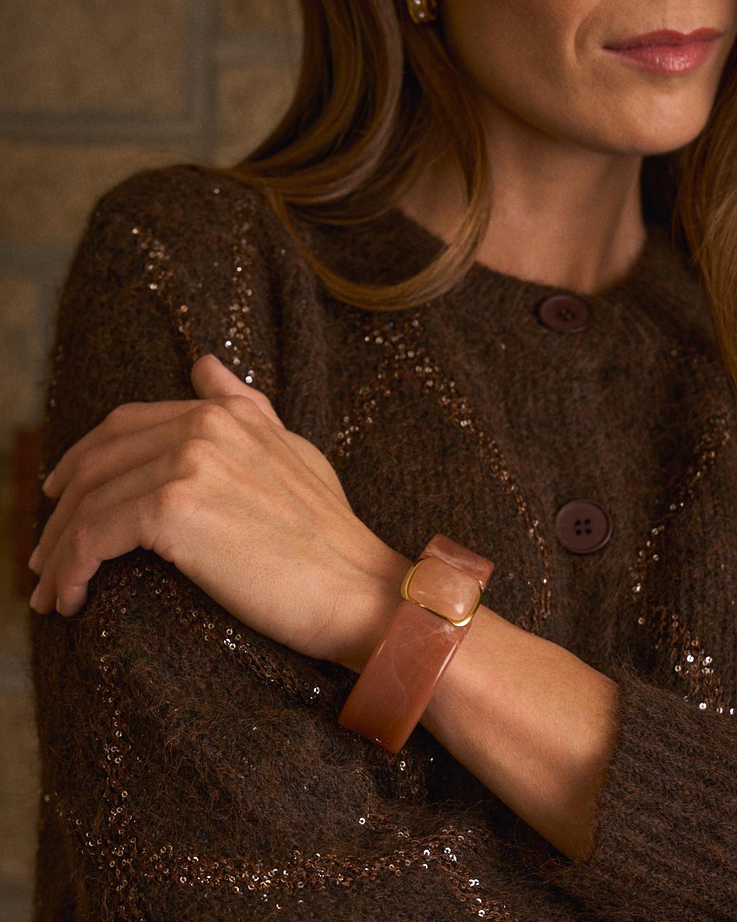 Makeup Stone Bracelet