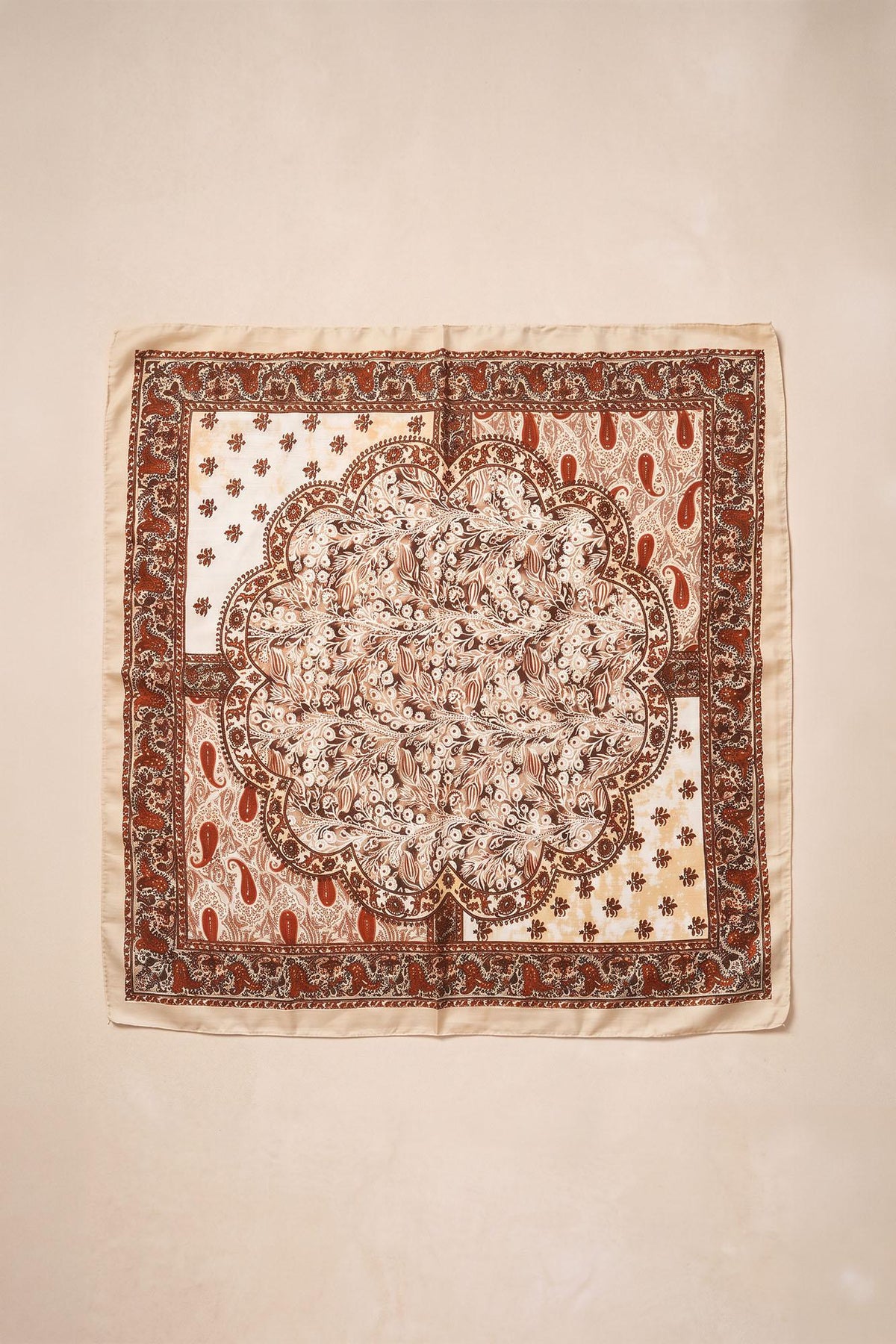 Vela amoeba scarf
