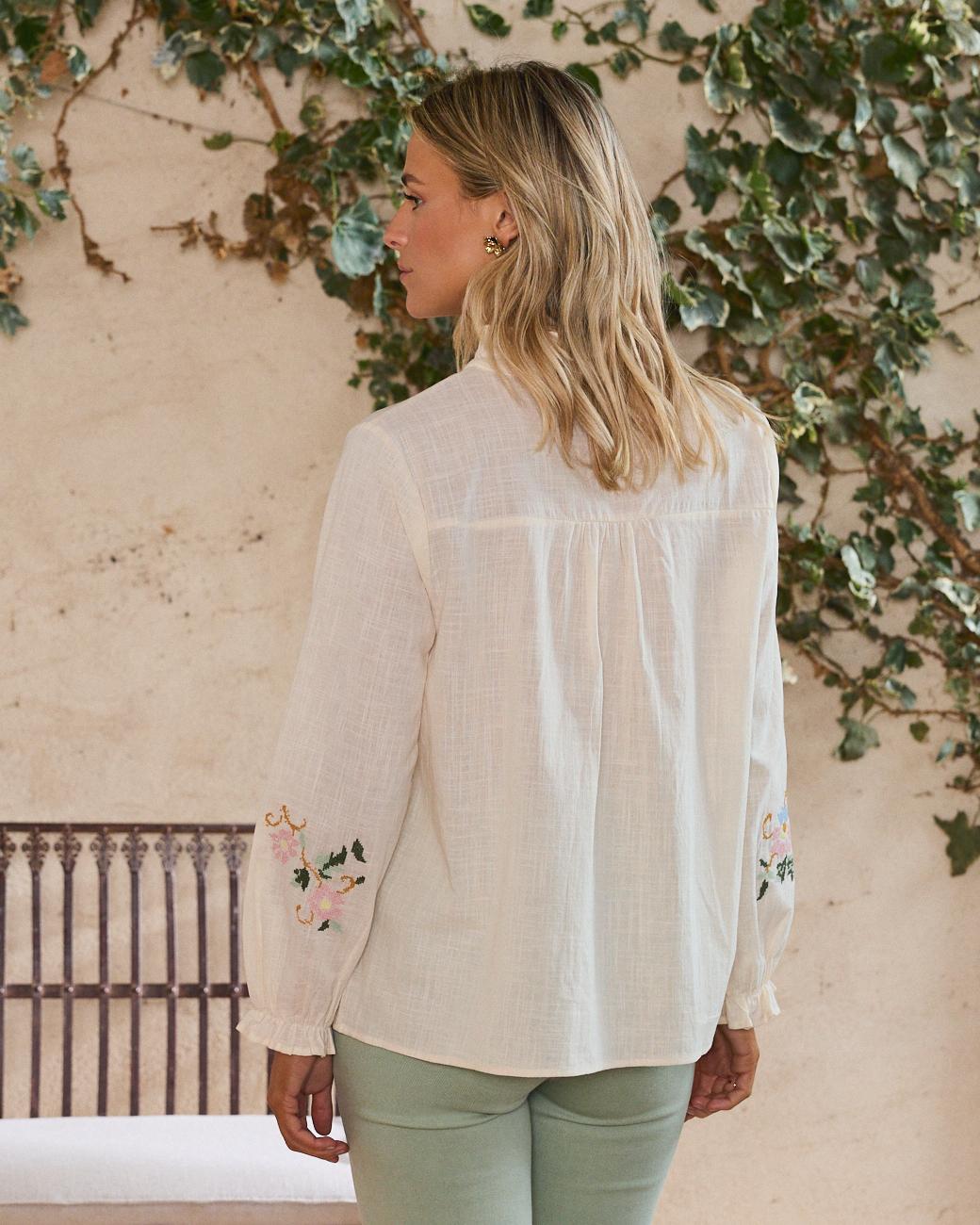 Julieta Embroidered Shirt