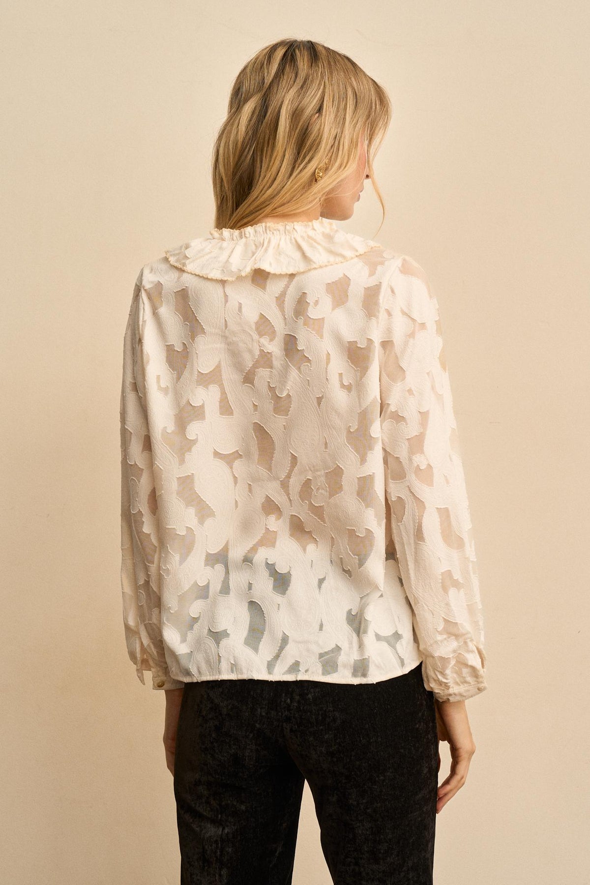 Émiliane Lace Ruffle Blouse