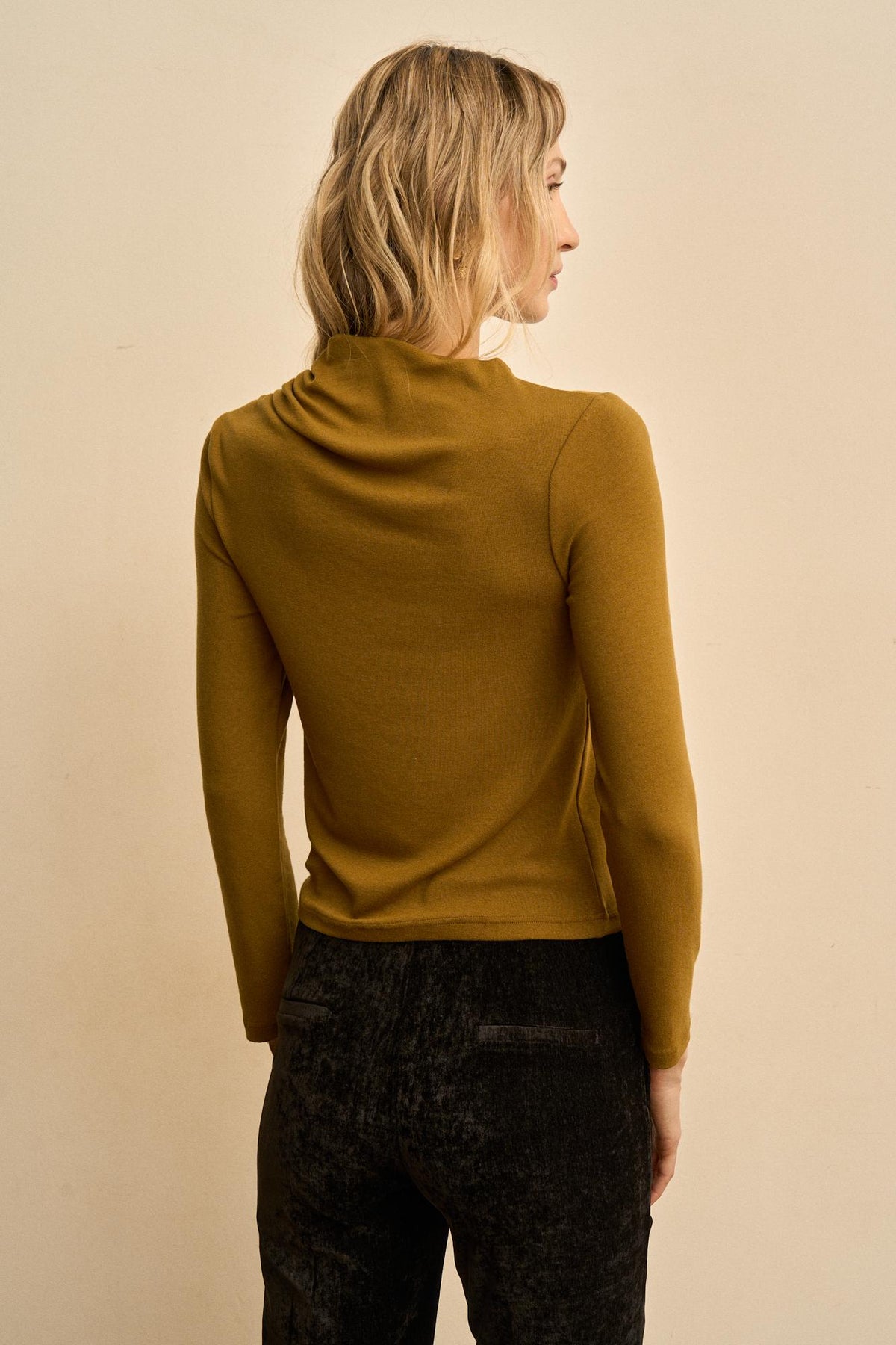 Ysée Draped Top with Brooch
