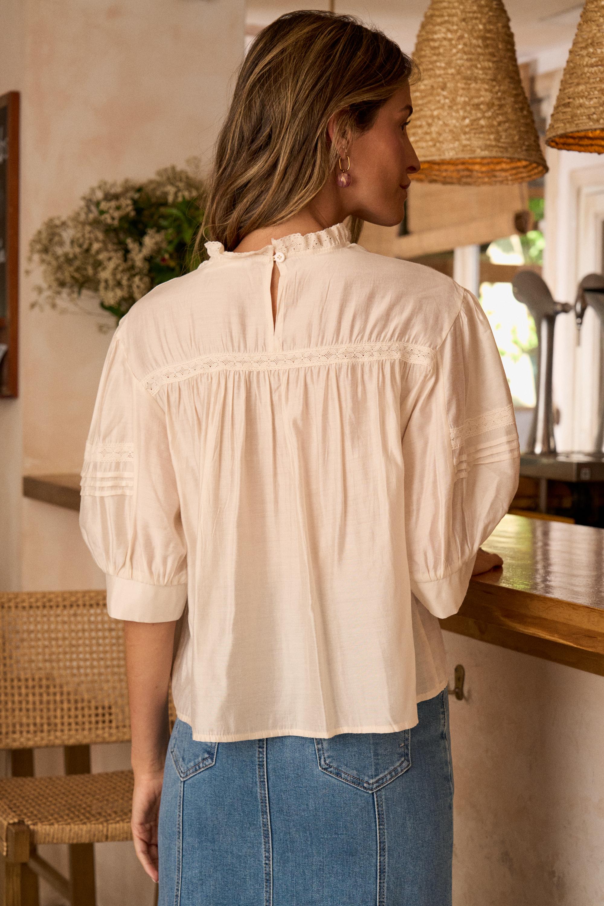 Aluna Lace Blouse