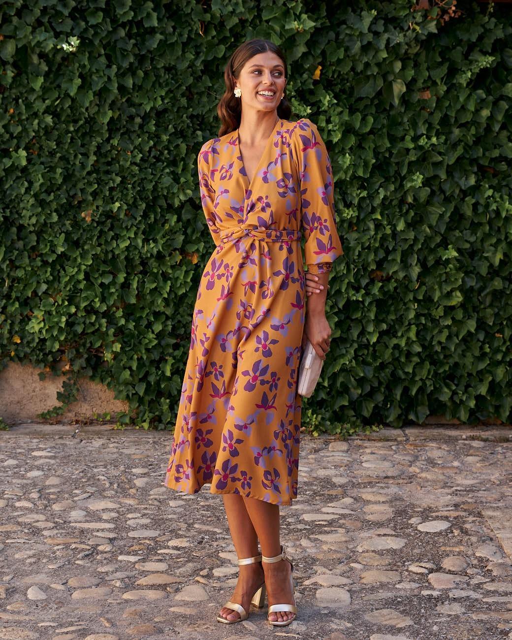 Cata Knot Dress