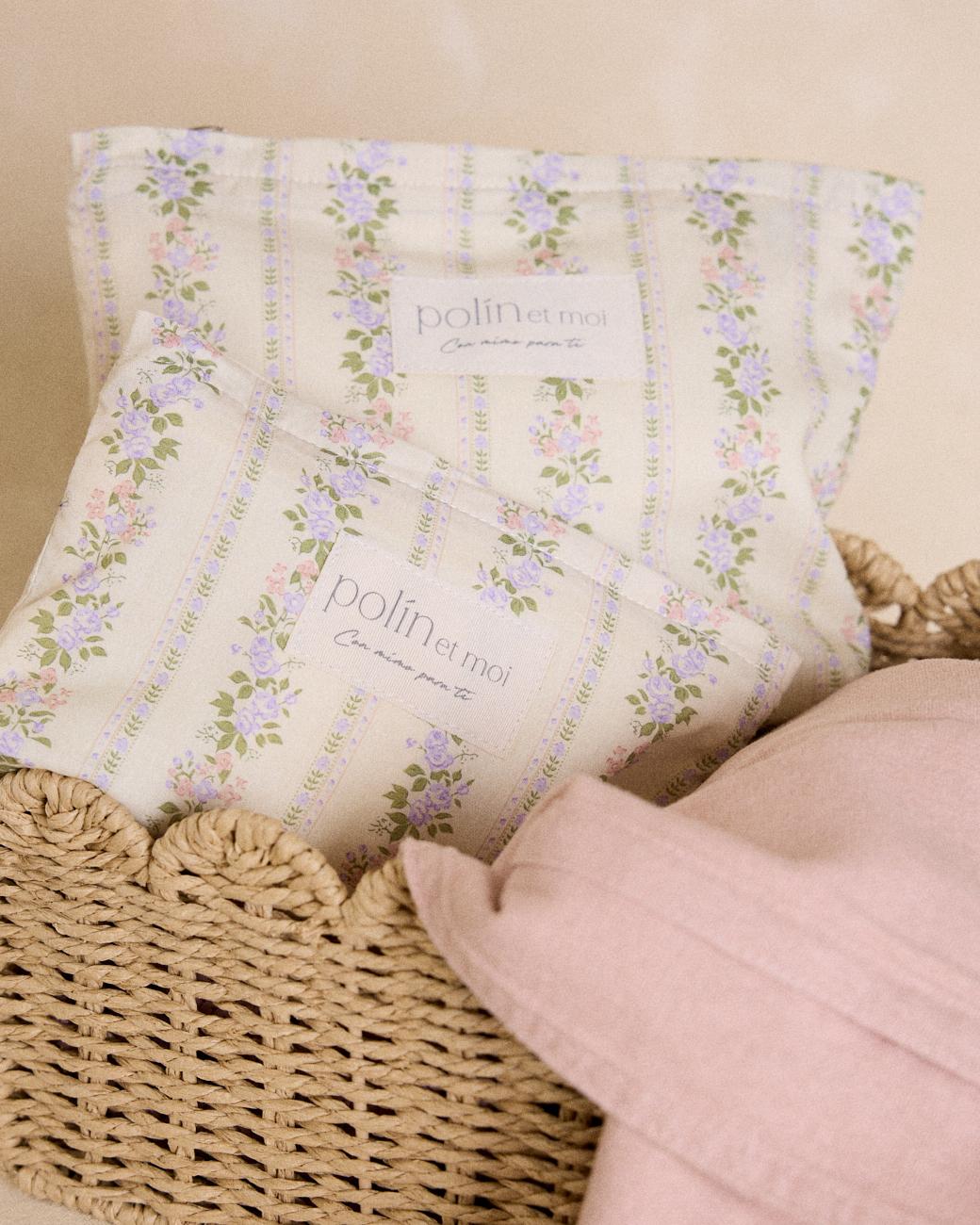 Small Flowers Selenia Toiletry Bag