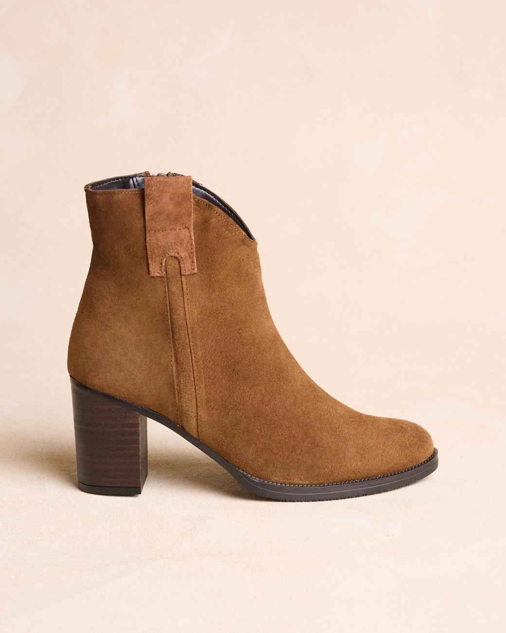 Medium Heel Ankle Boot
