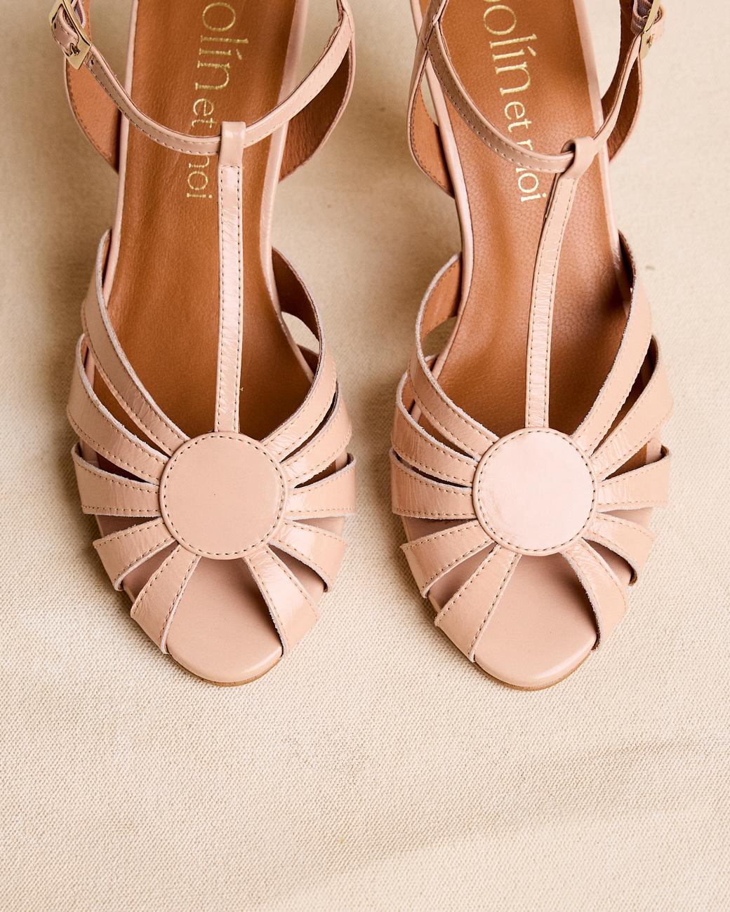Livia Knot Sandal