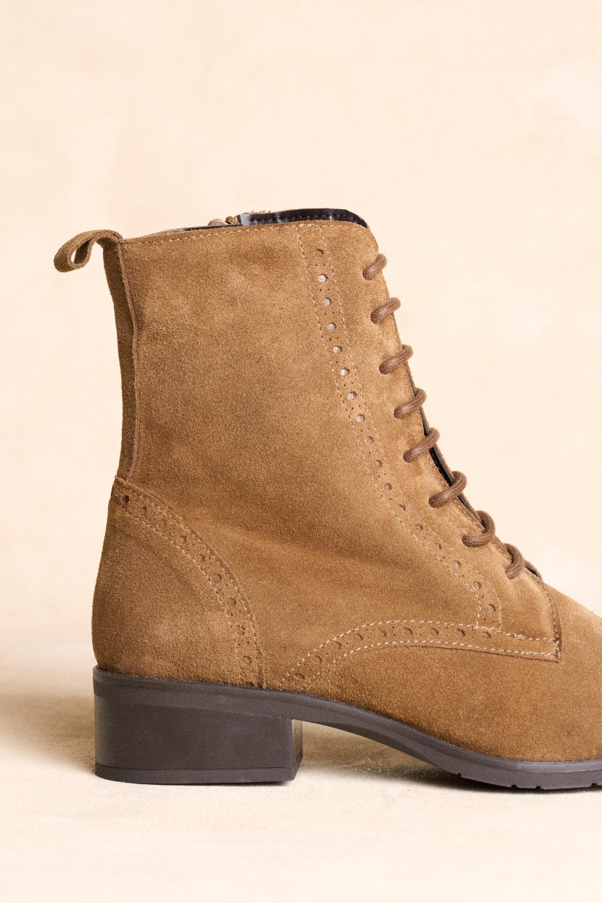 Lace-up Ankle Boot Andina