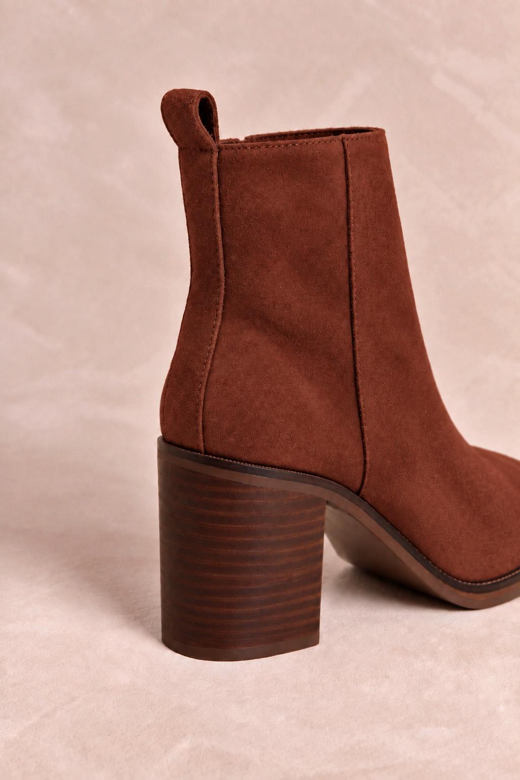 Leather Ankle Boot Carina