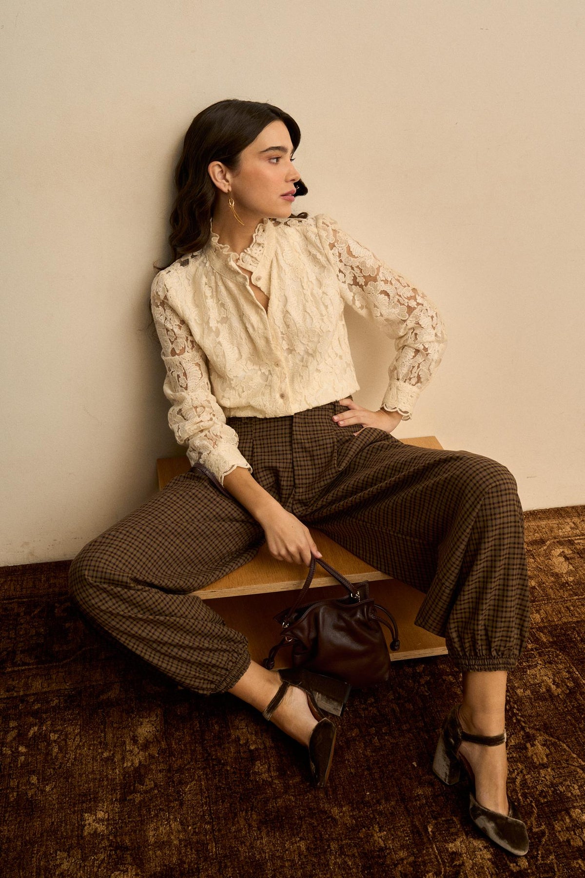 Ismée Floral Lace Blouse