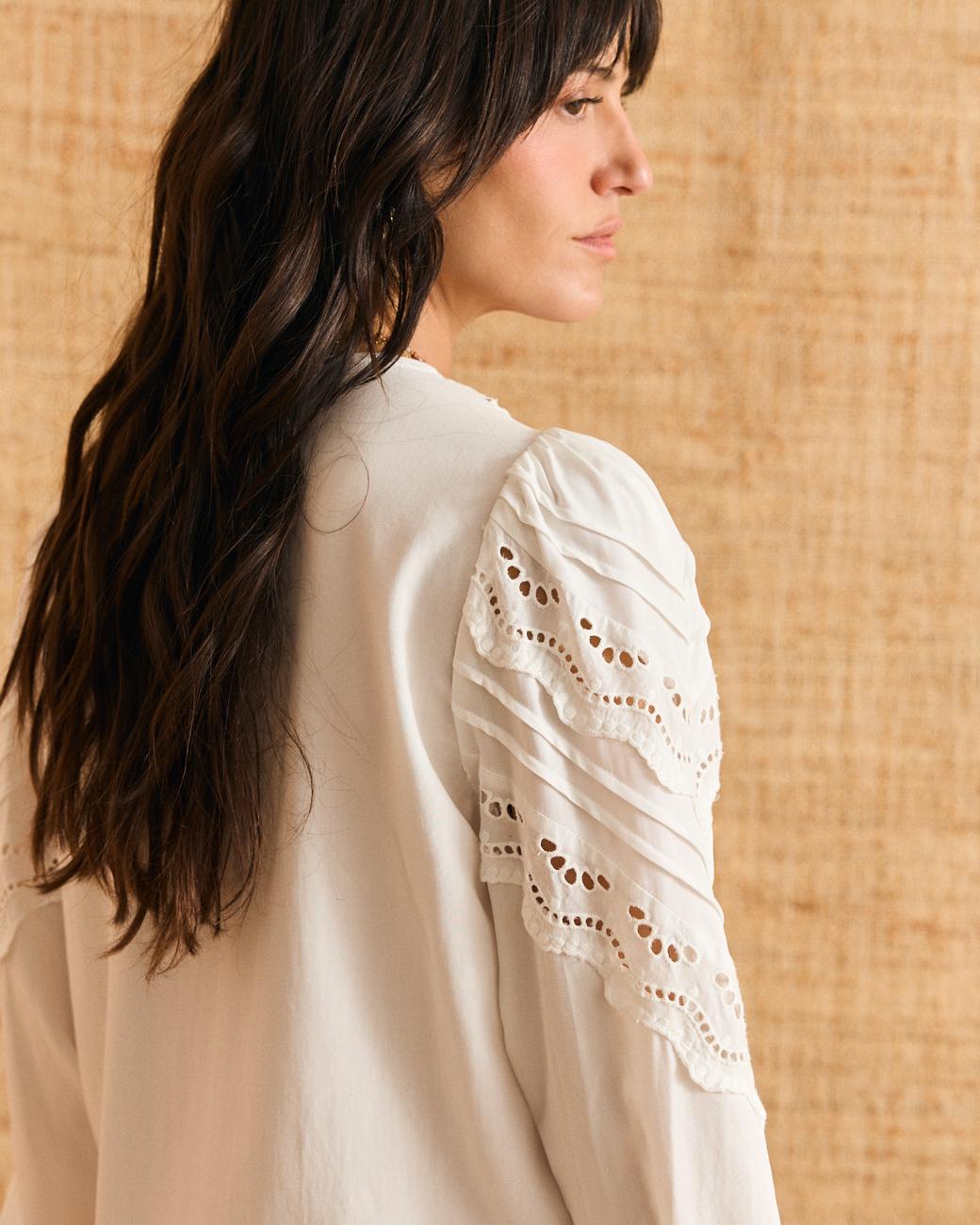 Fanny V-Neck Shirt