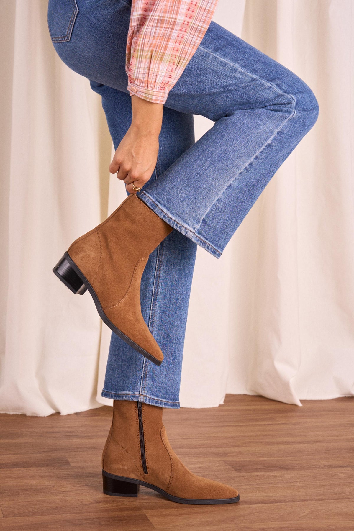 Suede Ankle Boot Maritza