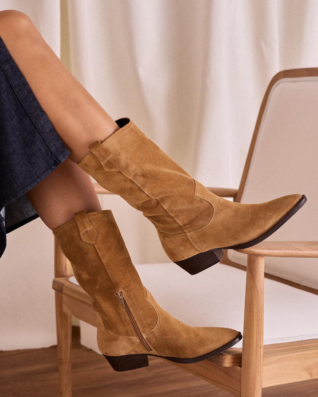 Medium Shaft Boots Feli
