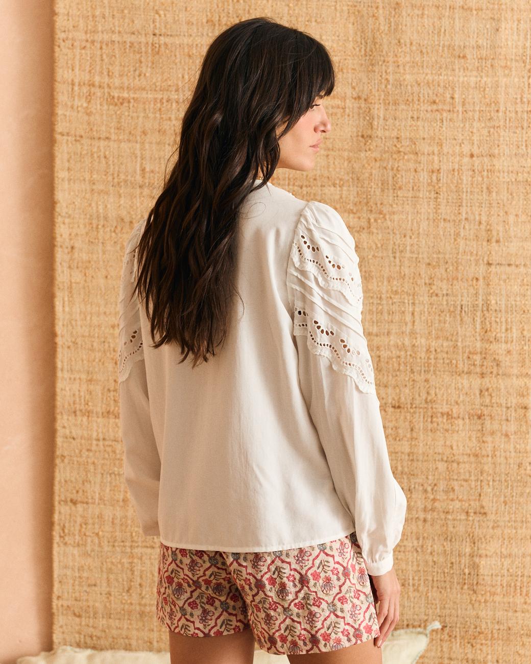 Fanny V-Neck Shirt