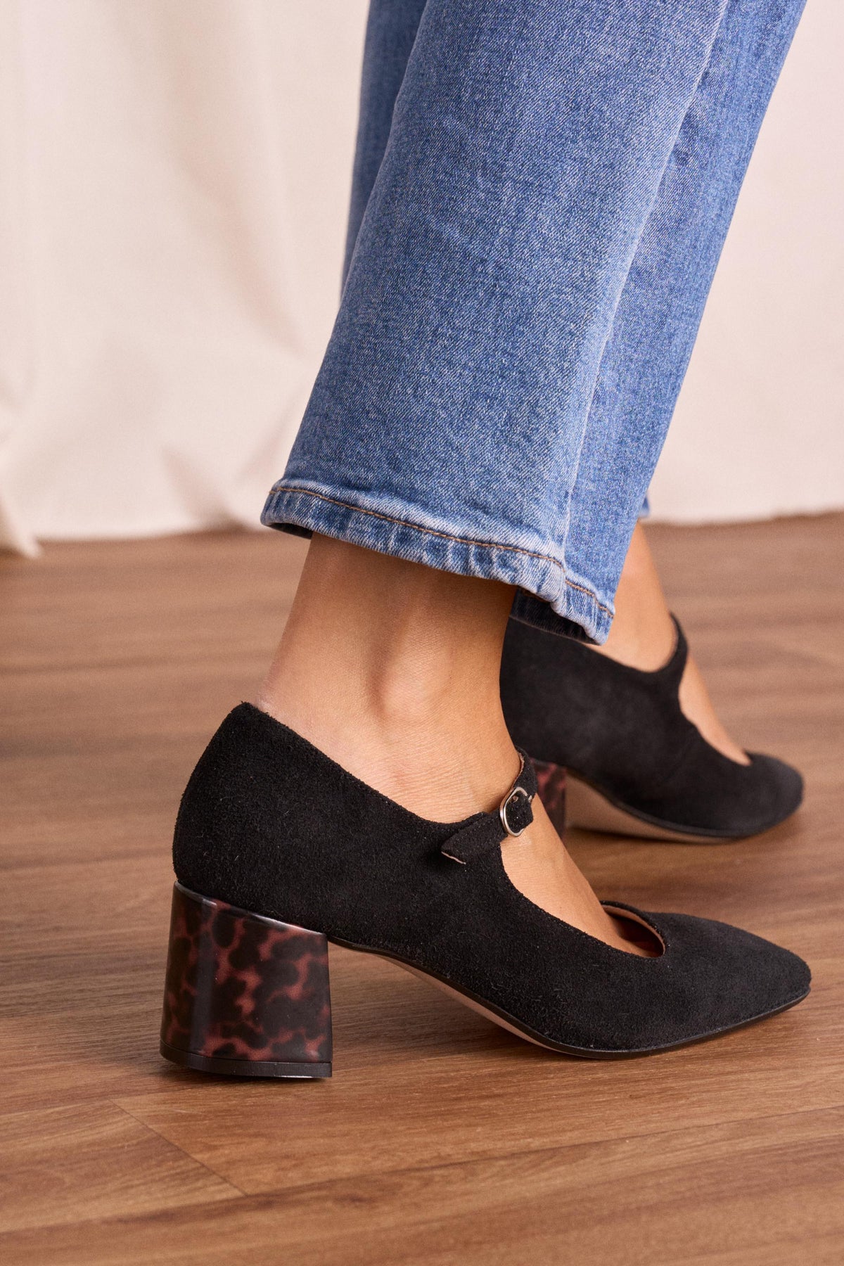 Lesly Mary Jane Shoes