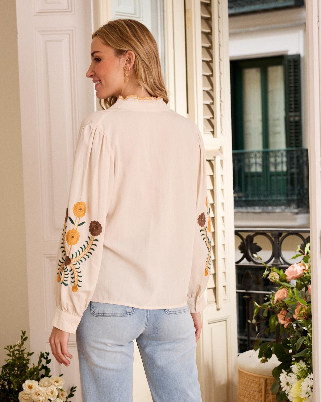 Mérida Flowers Shirt