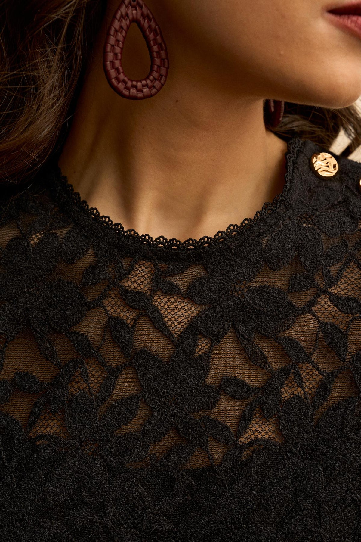 Maëva Floral Lace Blouse